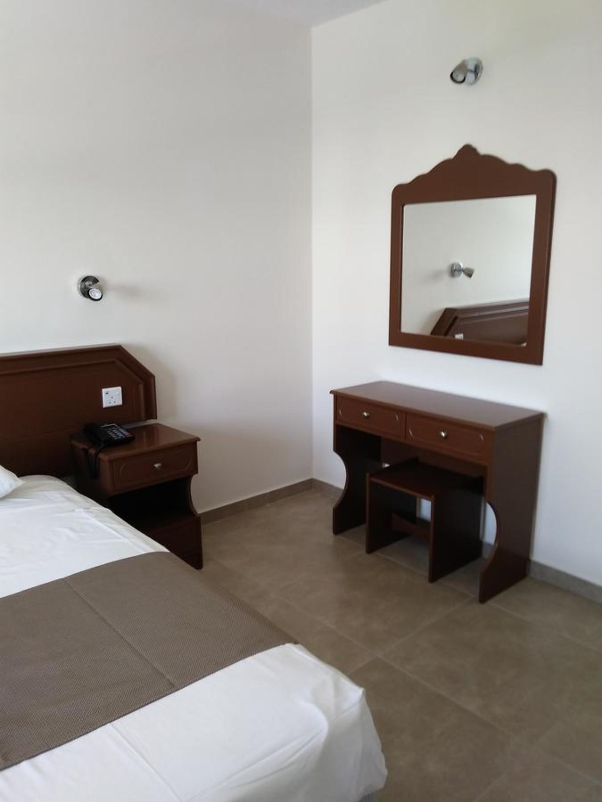 Pernera Livas Hotel Apartments מראה חיצוני תמונה